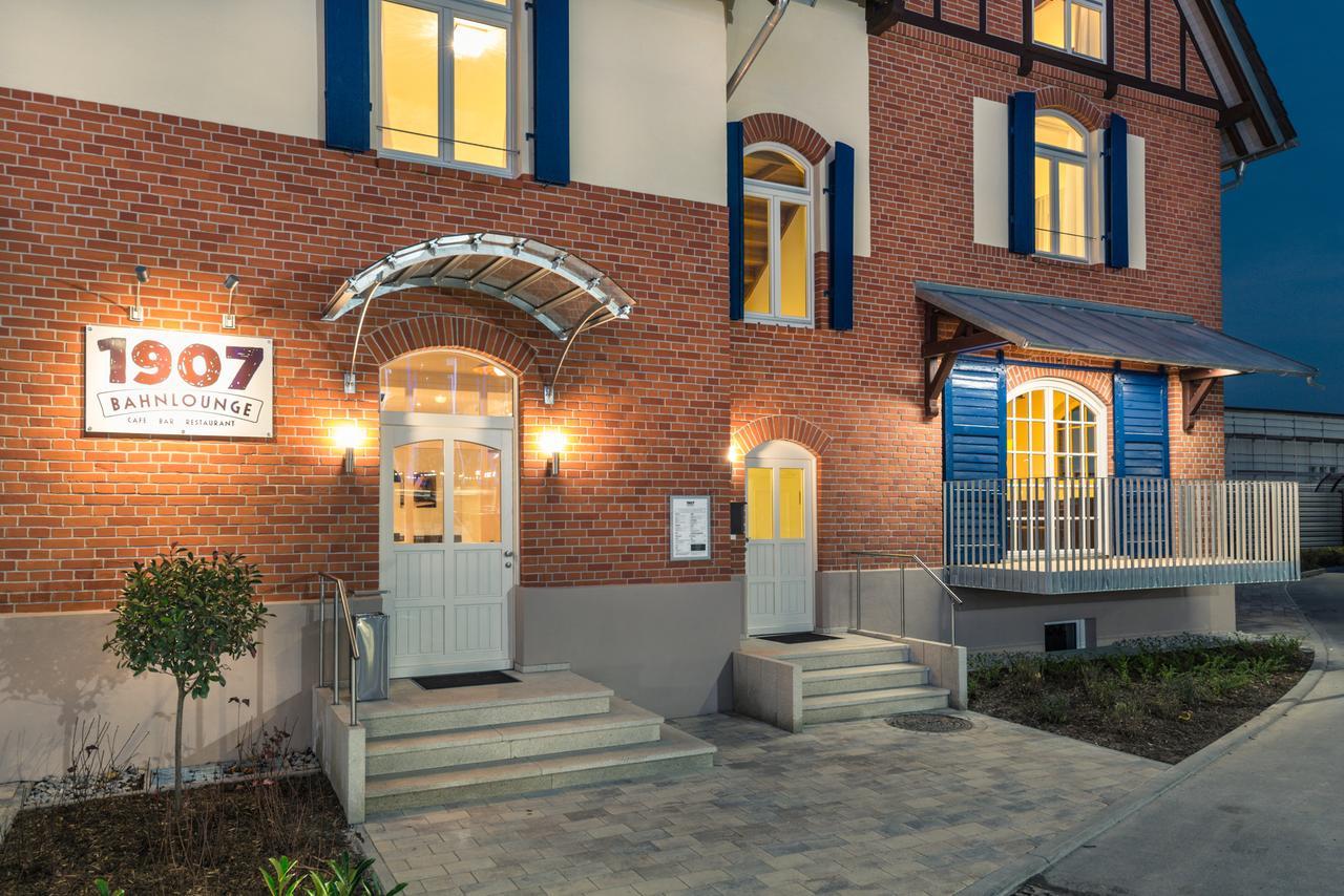 Bahnlounge 1907 Bed & Breakfast Neuenstadt am Kocher Exterior photo